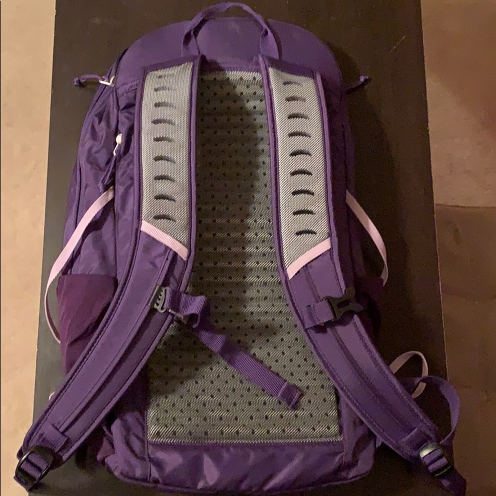 30L Waterproof Backpack - Picture 2 of 6
